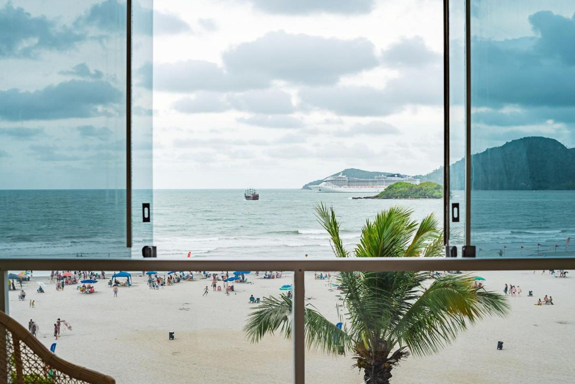 Appartamento Apto pé na areia com linda vista frente mar CEL403 Balneário Camboriú Esterno foto
